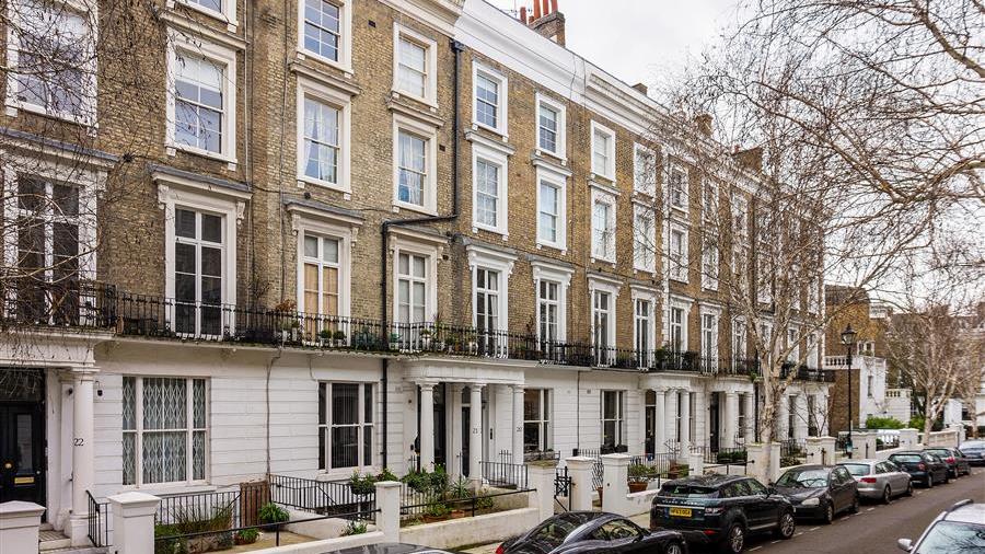 Flat for sale in Durham Terrace, W2 featuring a garden (ref: 52663 ...