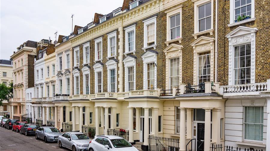 Flat for sale in Alderney Street, SW1V (ref: 66342) - Douglas & Gordon