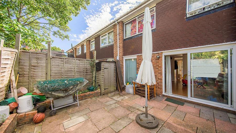 House for sale in St. Peters Gardens, SE27 featuring a garden, a garage