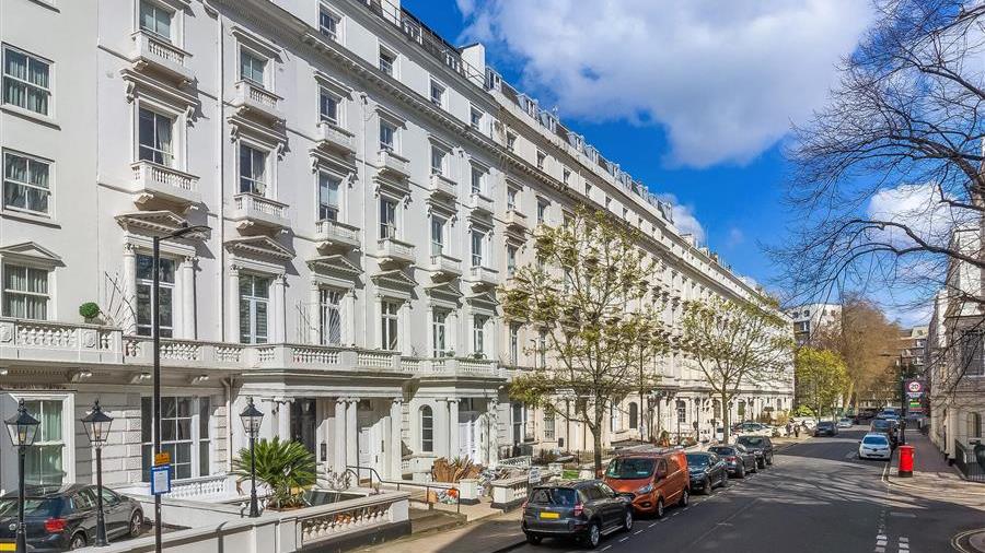 Flat for sale in Leinster Gardens, W2 (ref 69940) Douglas & Gordon